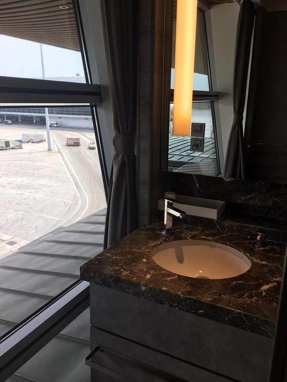 Plaza Premium Lounge  Hotel Sepang Esterno foto